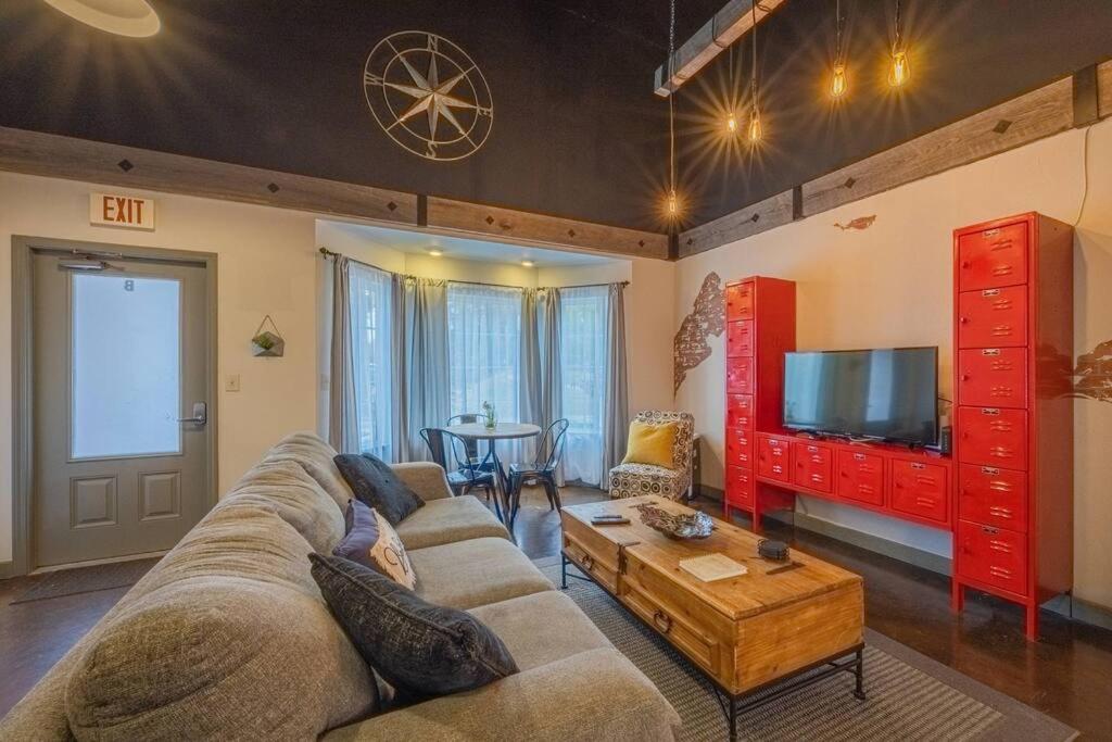Haven At Hazel ~ Downtown Studio Demorest Екстер'єр фото