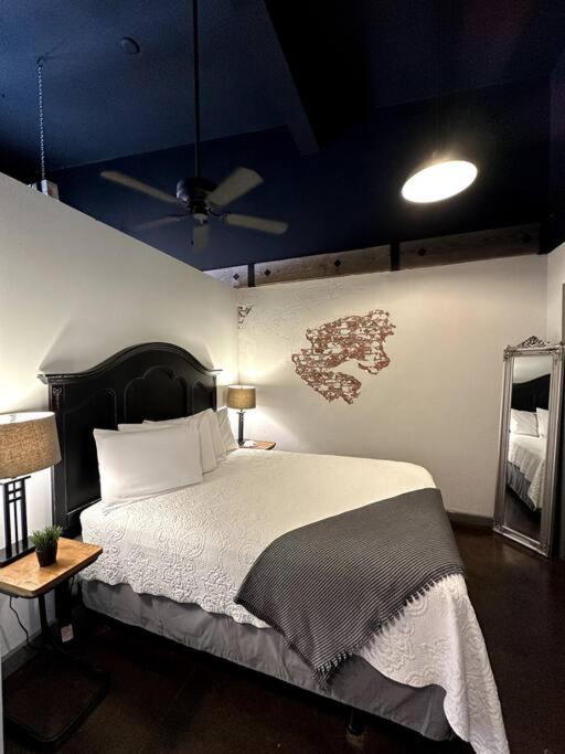 Haven At Hazel ~ Downtown Studio Demorest Екстер'єр фото